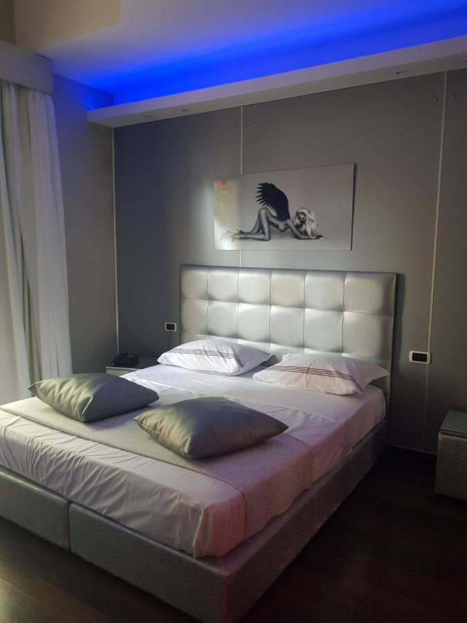 Hotel La Fayette Licola Esterno foto