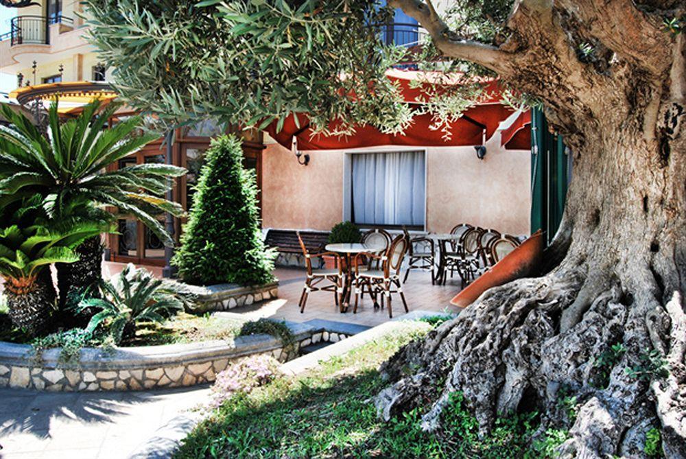 Hotel La Fayette Licola Esterno foto