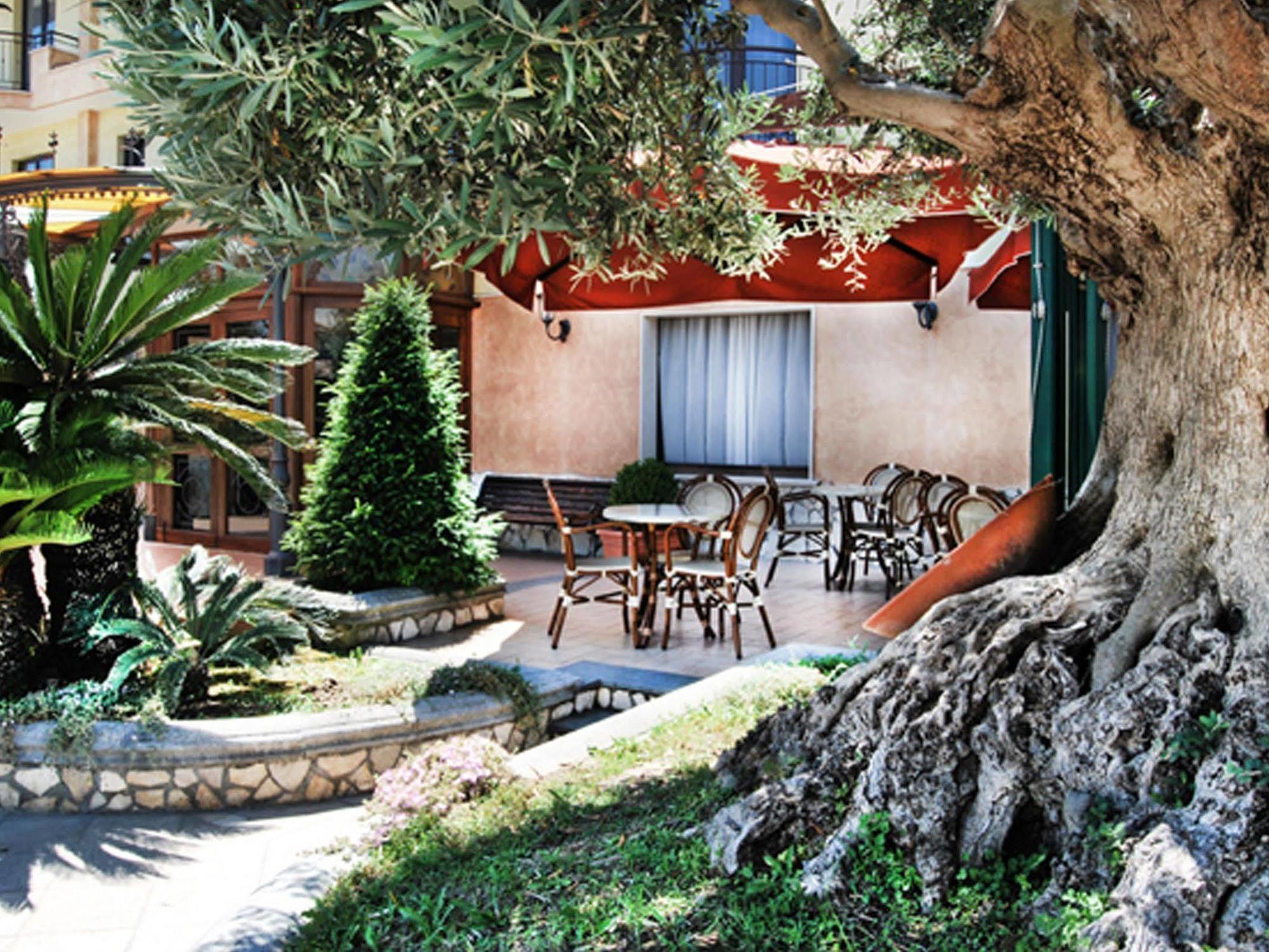 Hotel La Fayette Licola Esterno foto